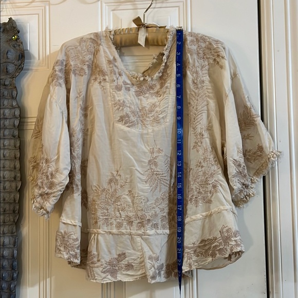 Tops - Magnolia Pearl blouse